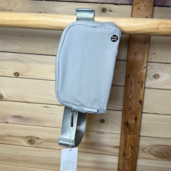 lululemon athletica Handbags - LULULEMON belt bag 1L
